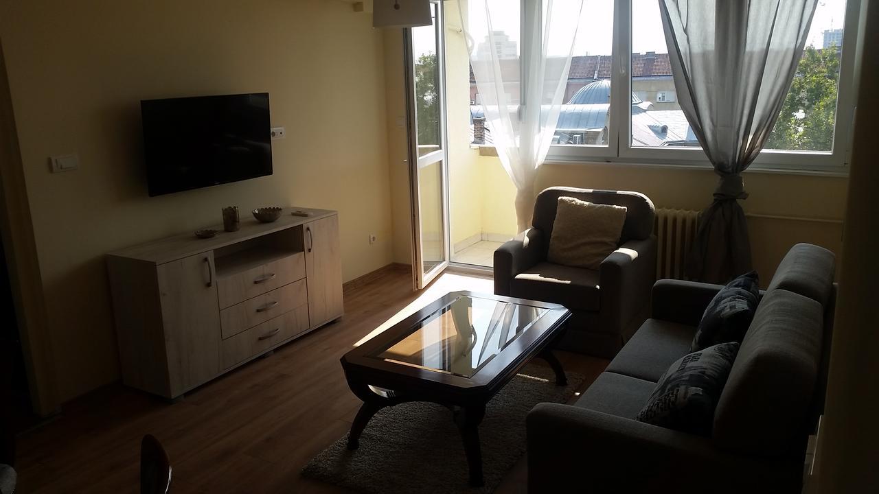 Alux Apartment Belgrado Exterior foto